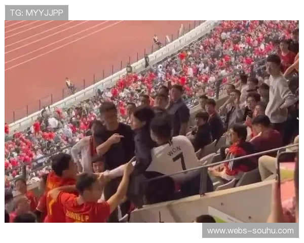 山西球迷客场庆祝胜利，与北京球迷口角险些升级群体冲突